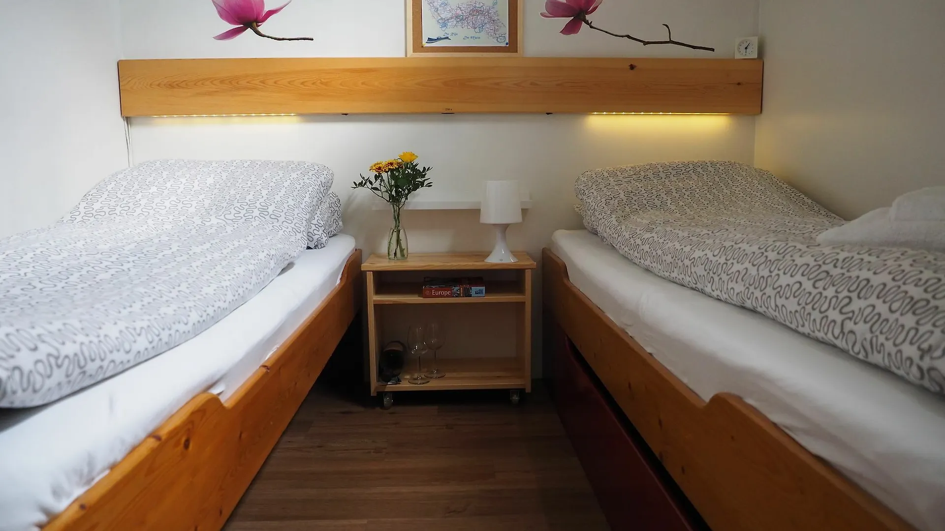 Hotelboat Allure Amsterdam Hotel